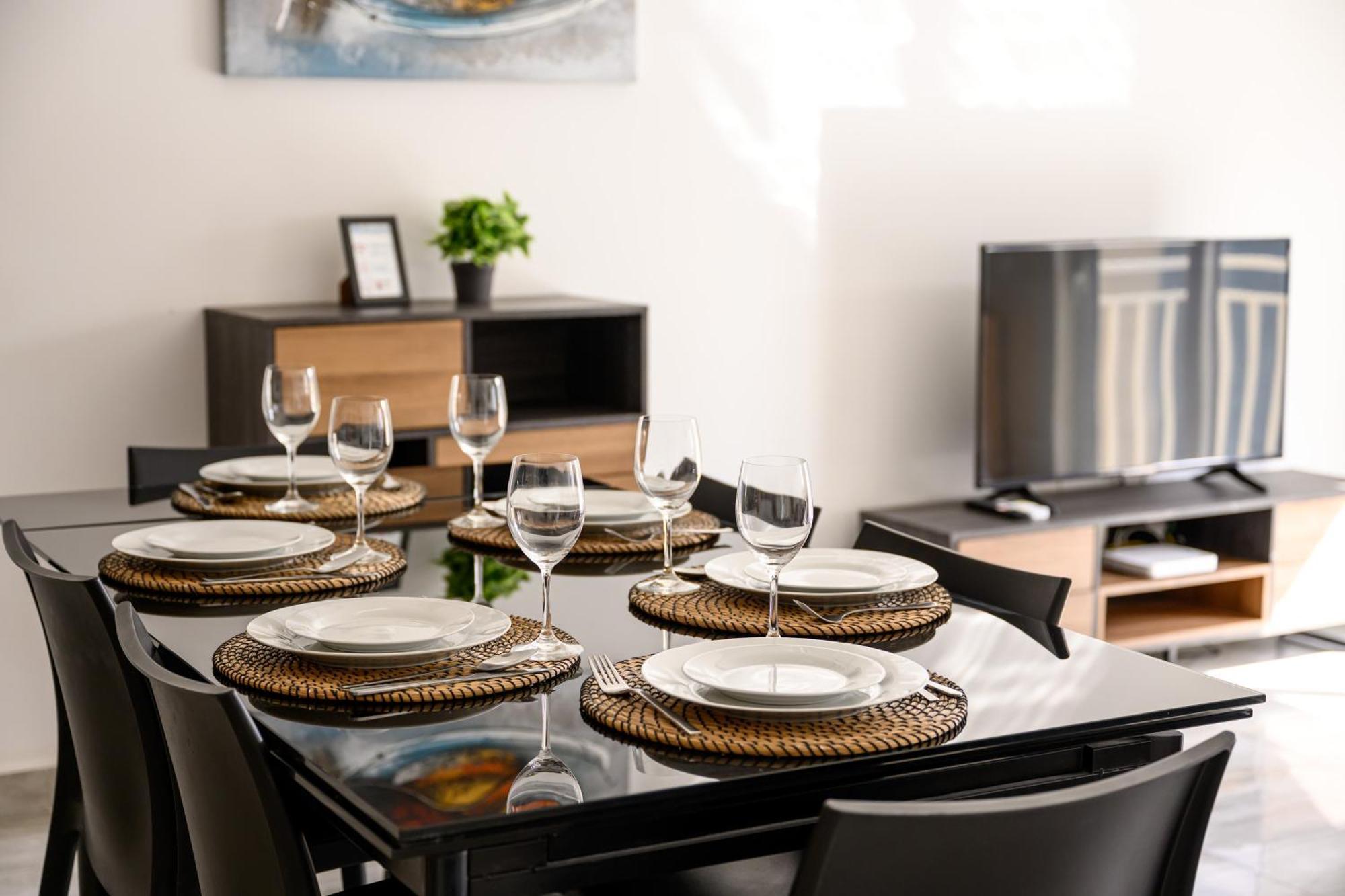 F11 Room 2, Private Room Two Single Beds Shared Bathroom In Shared Flat Msida Eksteriør billede